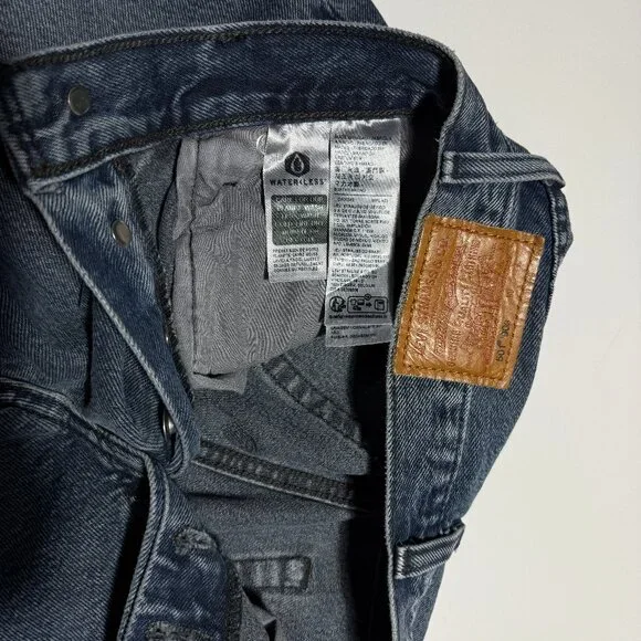 501 Levi's Premium  Jeans Fit Womens Buttonfly Straightcut W24 L30 CW 2923 - Picture 4 of 16